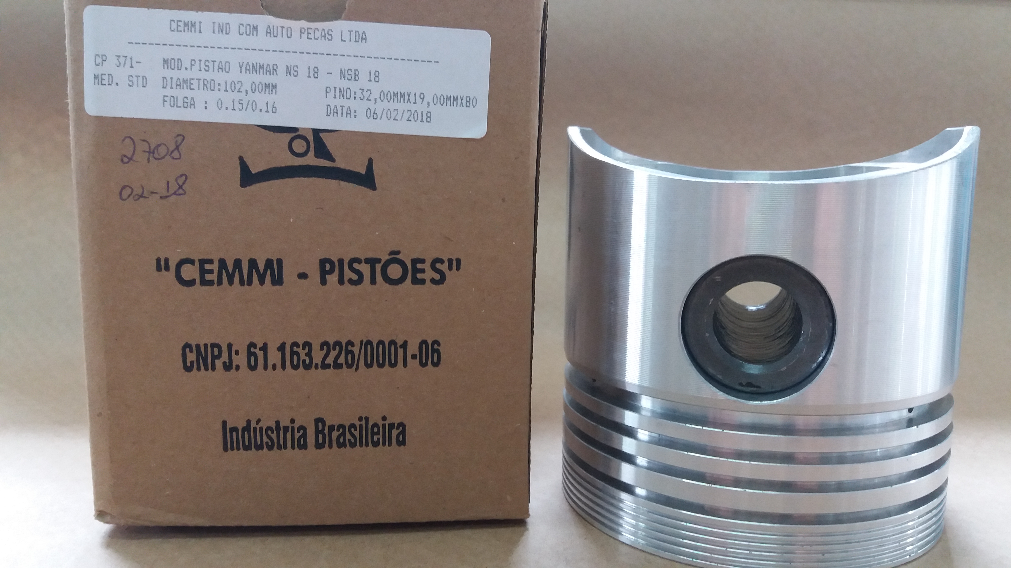 Pist�o NS-18