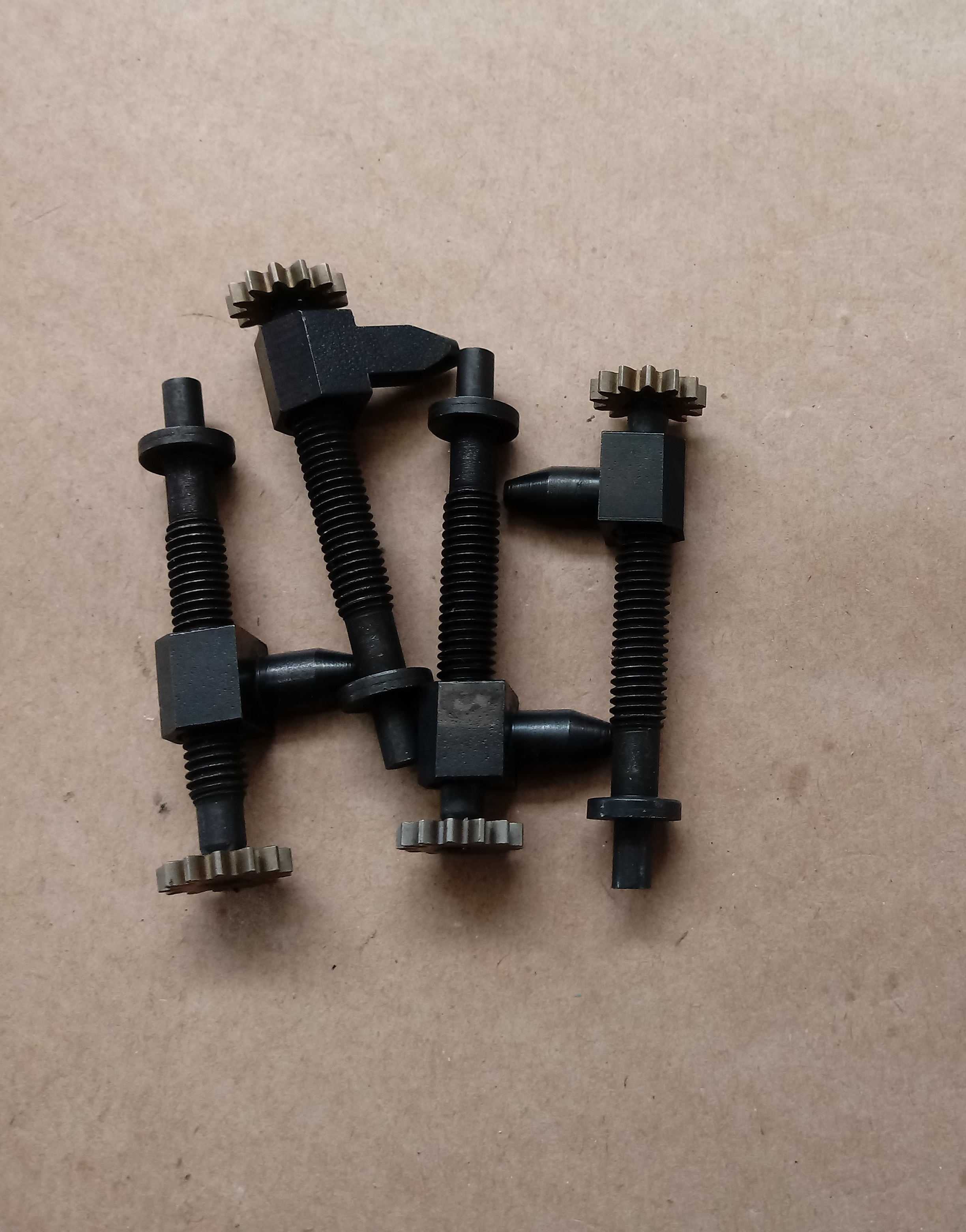ESTICADOR CORRENTE 445e450e-455e-
